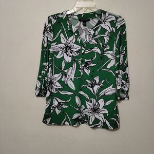 Carolyn Taylor Green and White Floral Blouse Size Small EUC